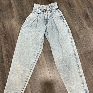Jordache High Rise Blue Jeans Relaxed Fit